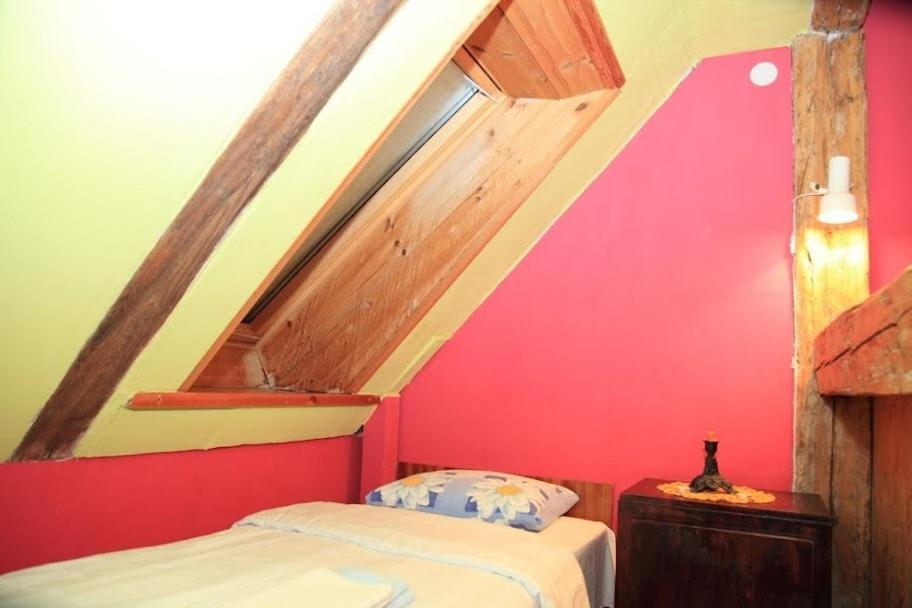 Balta Maja Otel Pilsrundāle Oda fotoğraf