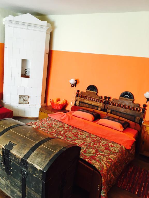 Balta Maja Otel Pilsrundāle Dış mekan fotoğraf